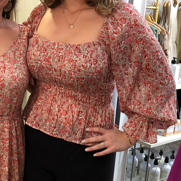 Lucy Paris Crop Top - Picture 6 of 7